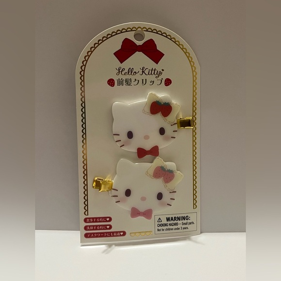 Hello Kitty Strawberry Sponge Cake Series Hair Clips - Picture 1 of 6